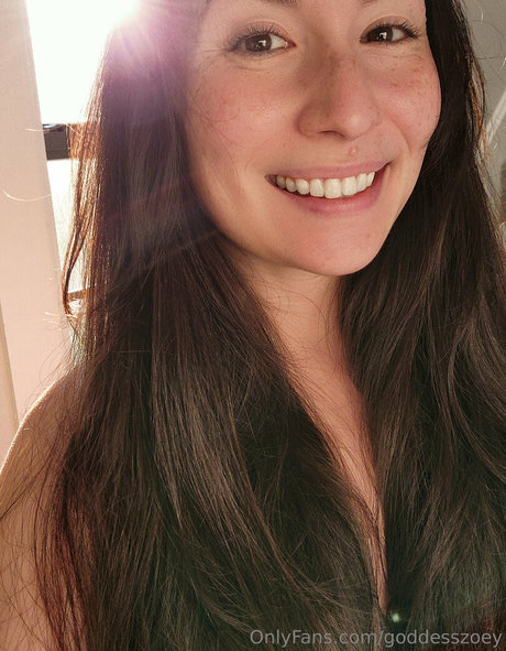 GoddessZoey xxx heiße galerie