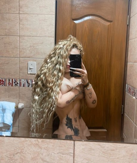 asiatische ebenholz-onlyfans top schöne bild