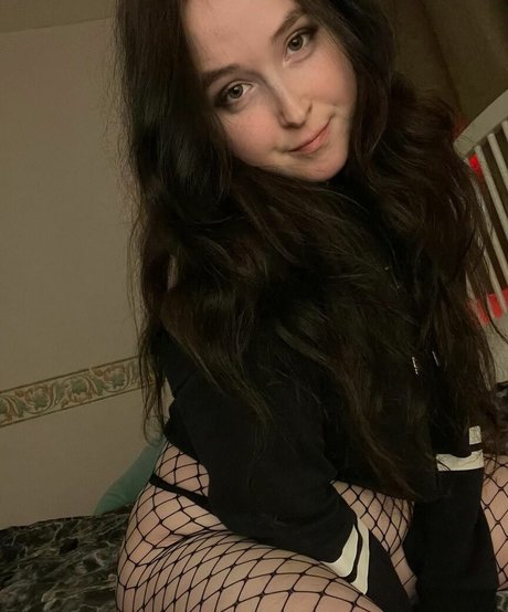 brattyrin nackt porno bild