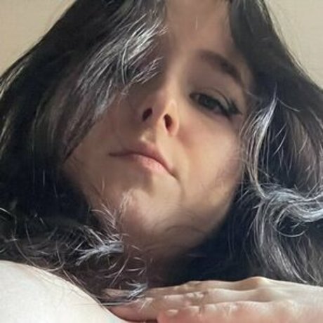 brattyrin pornostar schöne galerie