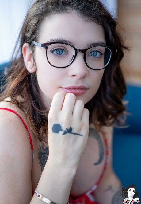 Pia Lora model beste bilder