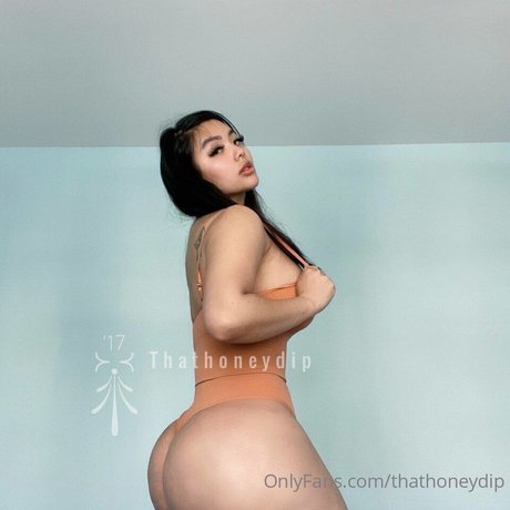 heißeste männliche onlyfans schöne kunst galerie