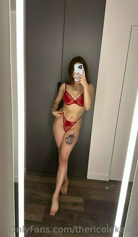 Ricole Kelle model top archiv