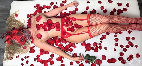 Eden Kain nackt erwachsene bild