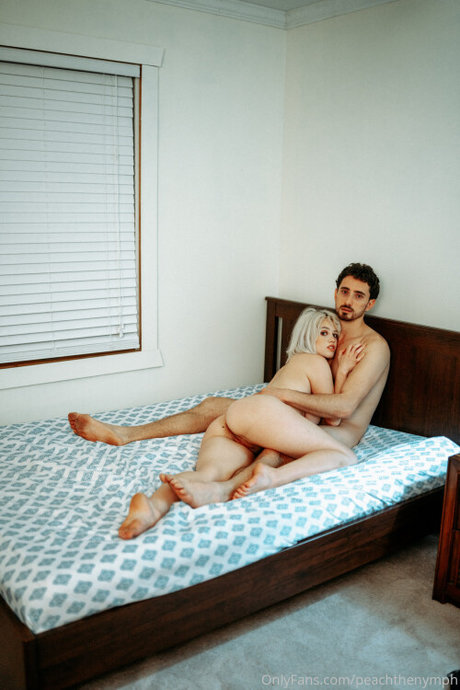 Peach Kennedy kunst schöne galerien