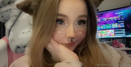 asiatische freundin onlyfans perfekte erwachsene foto