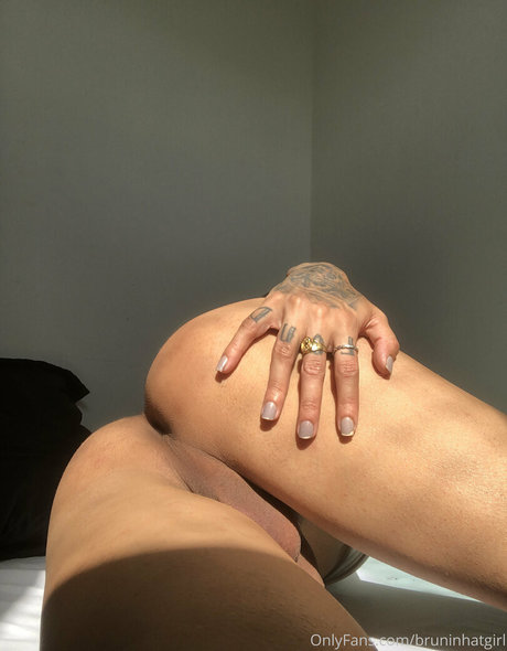 bruninhatgirl top beste galerien