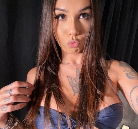 shemale cumshot onlyfans perfekte nette bild