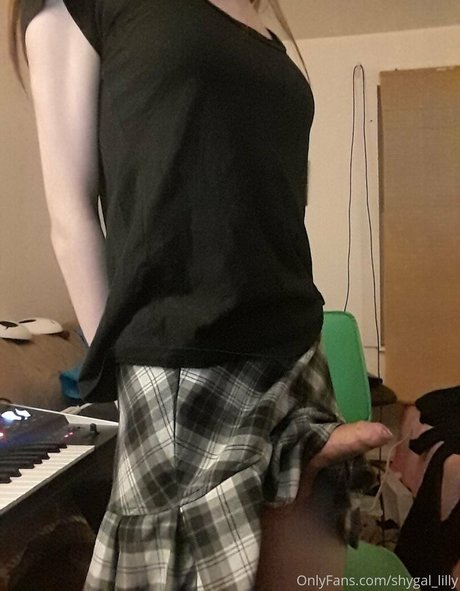 Shygal lilly exklusive akt bilder