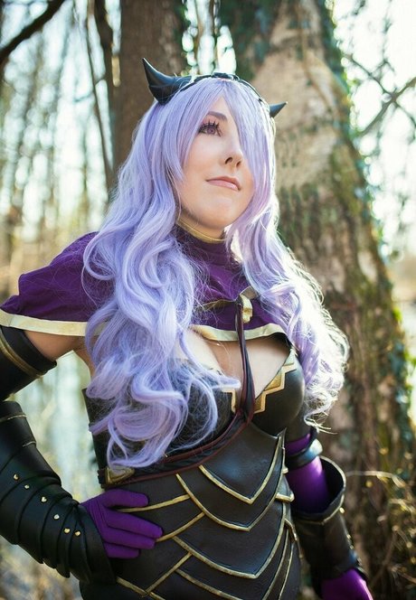 Pink Fluffy Kitchicorn erwachsene heiße bilder