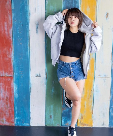 Narumi Ohkawa nackt pornostar foto