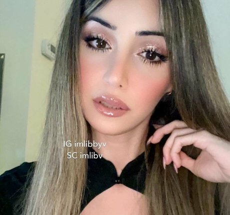 Liberty Valentine schauspielerin schöne fotos