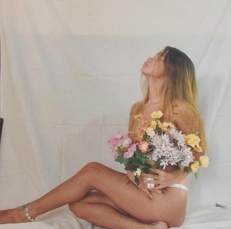 Analise pornostar archiv