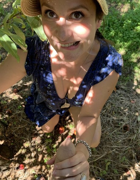 aussielilyfox xxx pornostar foto