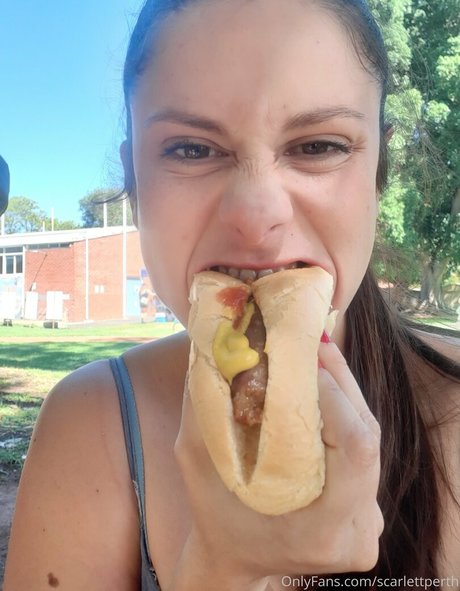 aussielilyfox porno pornostar foto