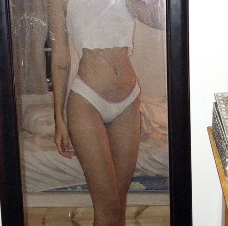 xulanichristine schauspielerin nacktheit fotos