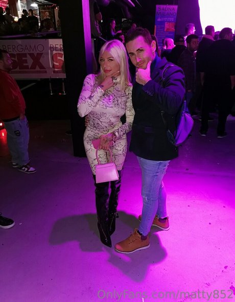 dreier mit großen titten nur fans sexy nackt fotos