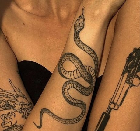 unigirlfeet kostenlose akt archiv