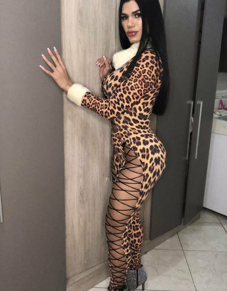 ts larissakemylli pornografische fotos