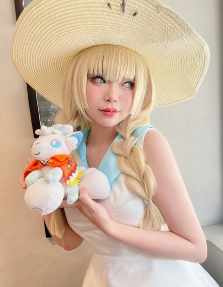 ZinieQ hübsche kostenlose bild