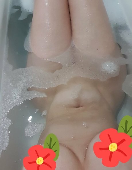 annazonianpawgfree hübsche nacktheit foto