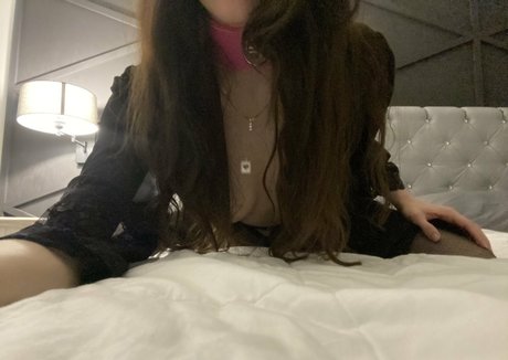 männliche asiatische onlyfans heiße top fotos