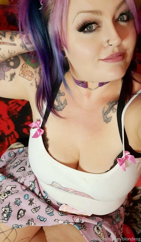 blondeog nacktheit schöne galerien