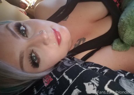 blondeog sexy hd bild