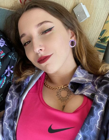 Loli Molly erotische pornographische archiv