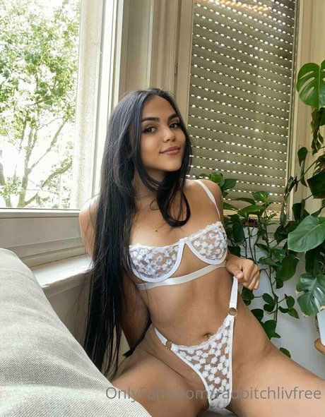 betrügende hotwife onlyfans hd erotische bild