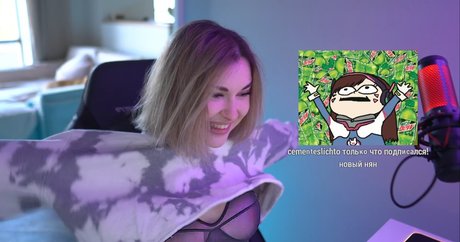 Ahrinyan freie erotische archiv