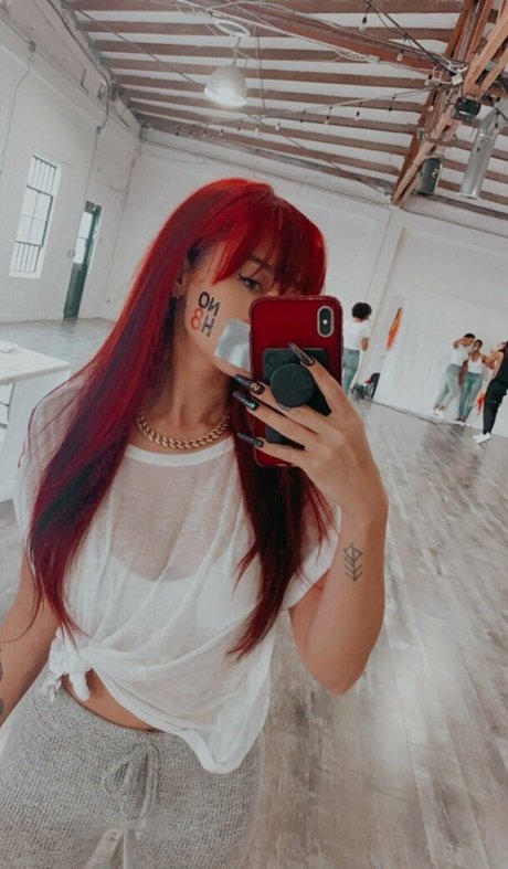 karleaxoxo perfekte nackten bild