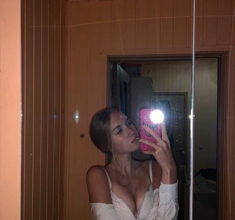 schöne teen-onlyfans xxx kunst bilder