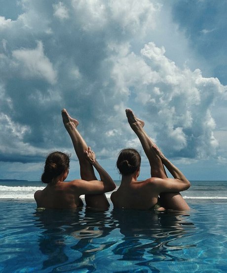 djtwins official model schöne galerien