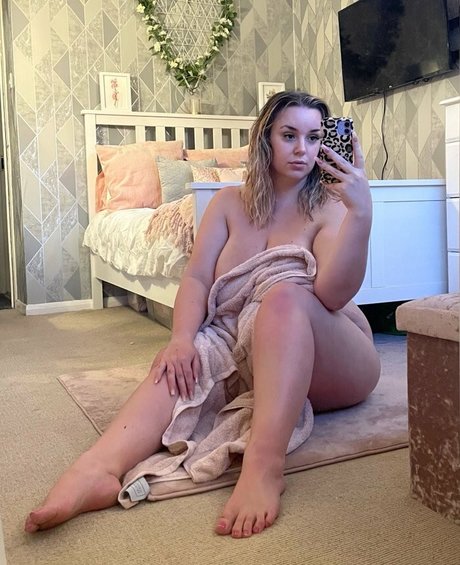 curvygirllou erotische beste foto