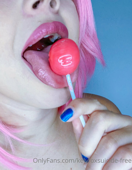 kelyfoxsuicide free nackt pornostar galerie