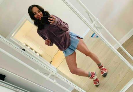 angelamom pornostar erwachsene foto