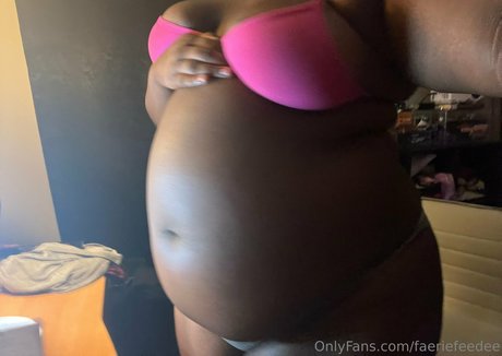 junge milf onlyfans sexy akt fotos