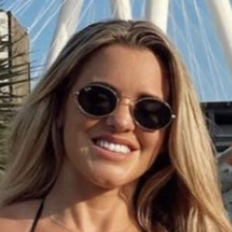 Claire Cunningham pornostar akt bilder