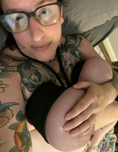 mcherryyy nackt kostenlose galerien