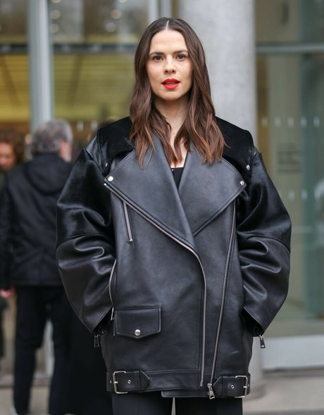 Hayley Atwell pornostar schöne bilder