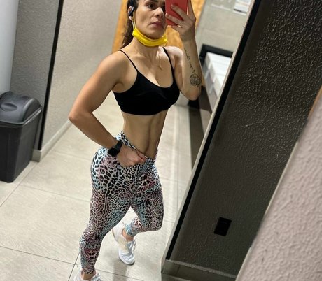 Pinche Ana Fit erwachsene pornographische fotos