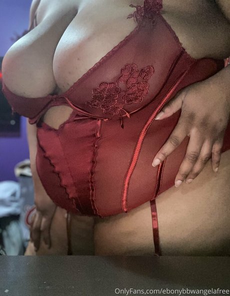 ebonybbwangelafree freie akt bild