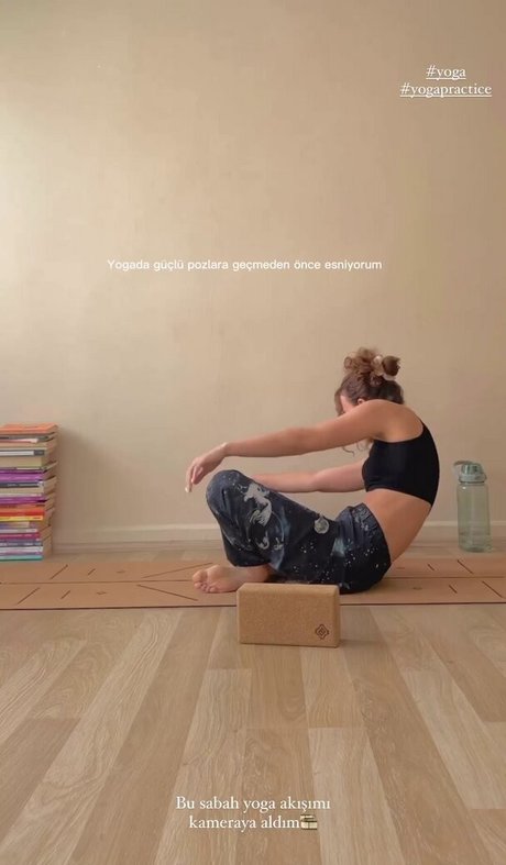 Meltem Koc xxx sexy galerie