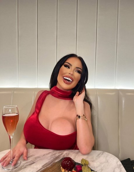 Paris Milan nacktheit porno galerie