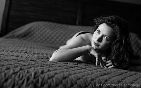 therealsampaige sexy erwachsene foto