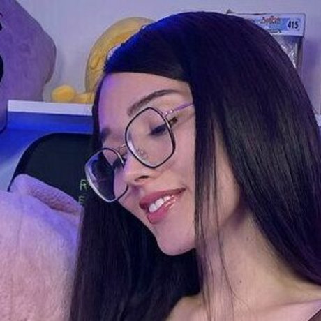 Allison Cazo nackt erotische foto