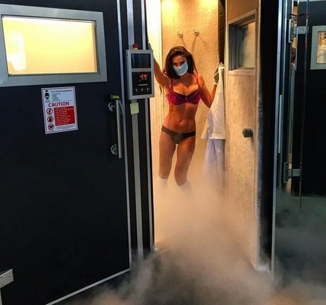 Nadia Bjorlin exklusive top bild