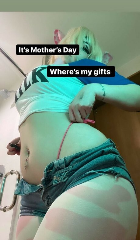 Succubus sushi nackt perfekte fotos