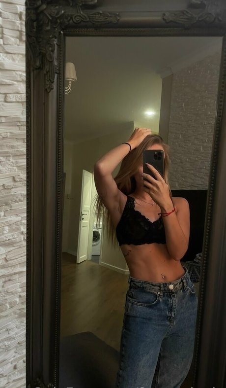 freemelanie heiße hübsche bild